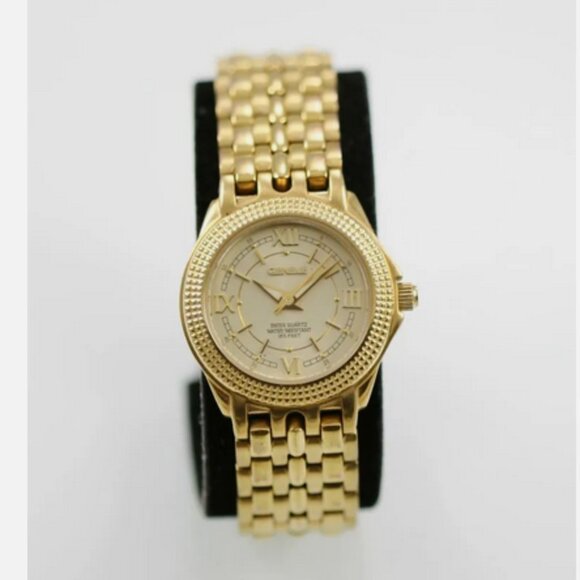 Geneve Woman Vintage Gold Watch Swiss Quartz Water Resistant Battery - Picture 1 of 10